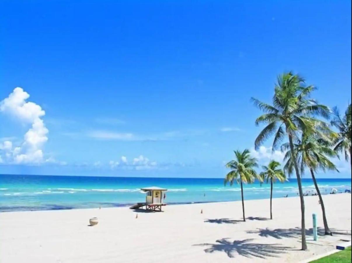 Bposhtels Hollywood Florida Hostel Exterior photo